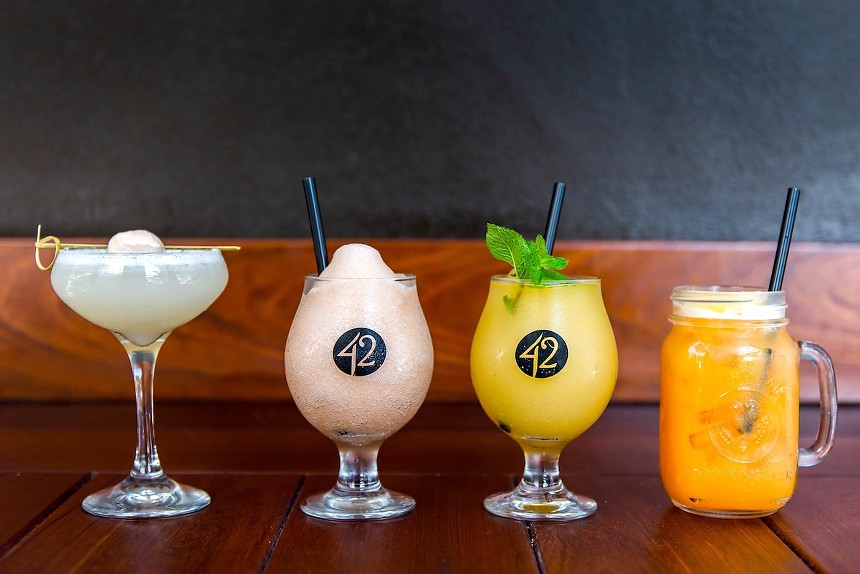 The 10 Best Happy Hours in Miami