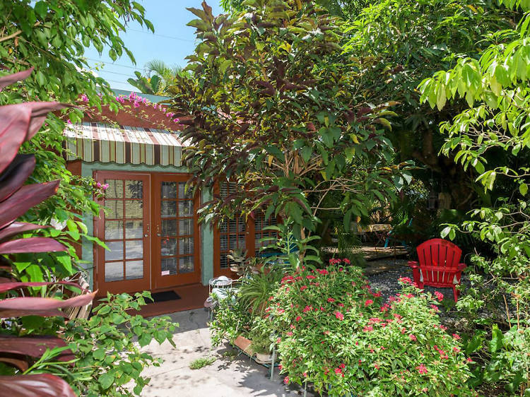  The Havana cottage near Spring Garden