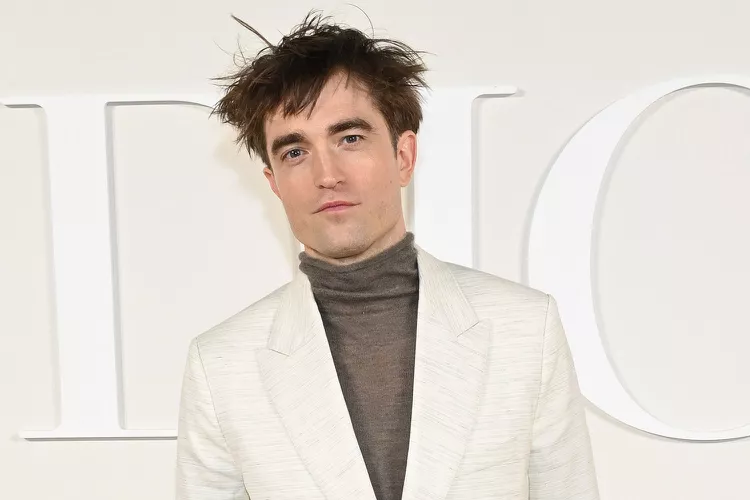Robert Pattinson Describes His ‘Deep, Deep Fear of Humiliation’ When Taking on Movie Roles